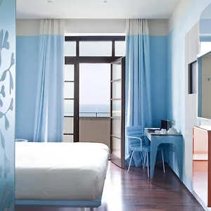 Jr Grande Delle Nazioni Otel